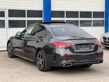 C 300 e 9G-Tronic  AMG-LINE NIGHT PANO DISTRONIC