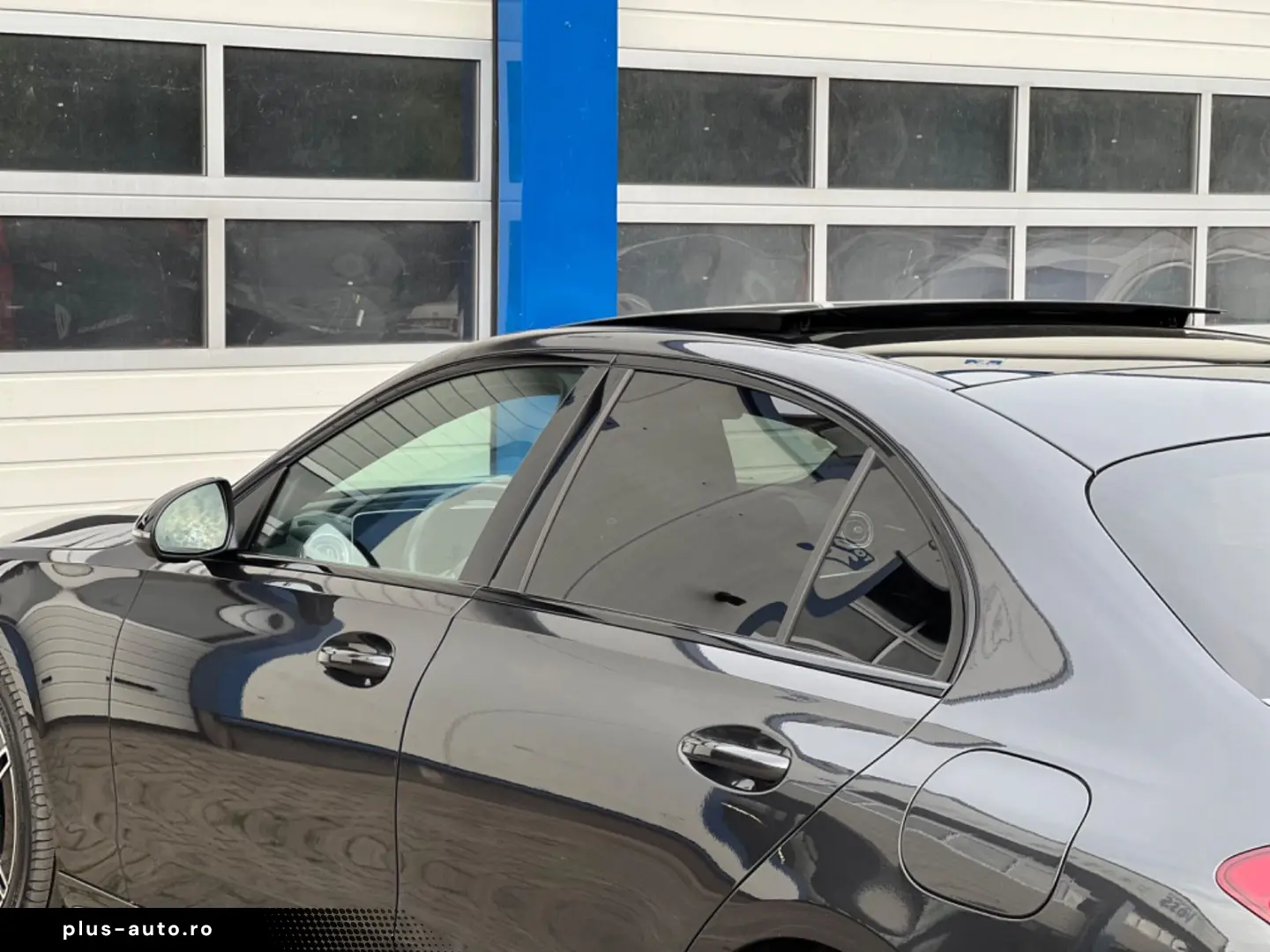 C 300 e 9G-Tronic  AMG-LINE NIGHT PANO DISTRONIC