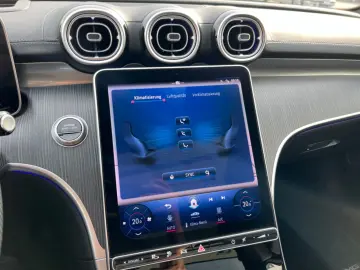 C 300 e 9G-Tronic  AMG-LINE NIGHT PANO DISTRONIC