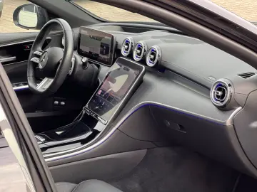 C 300 e 9G-Tronic  AMG-LINE NIGHT PANO DISTRONIC