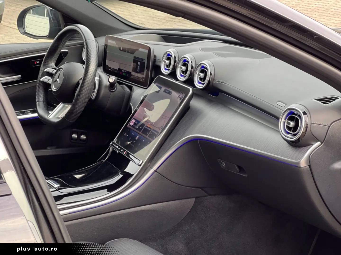 C 300 e 9G-Tronic  AMG-LINE NIGHT PANO DISTRONIC