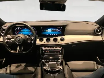 E 450 4M AMG-Line Night DISTRON HUP Standhzg LED