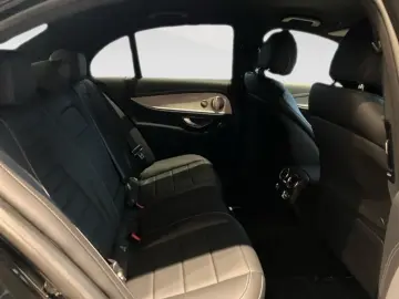 E 450 4M AMG-Line Night DISTRON HUP Standhzg LED