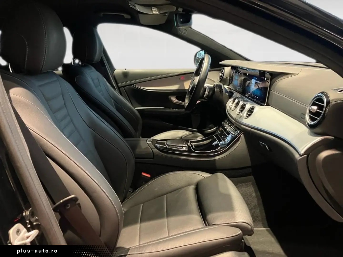 E 450 4M AMG-Line Night DISTRON HUP Standhzg LED