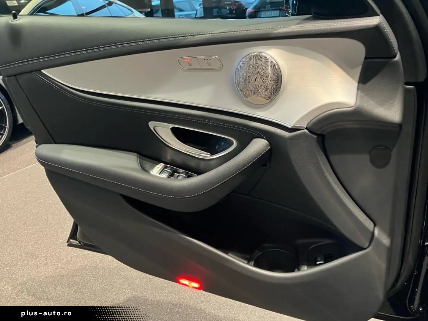 E 450 4M AMG-Line Night DISTRON HUP Standhzg LED