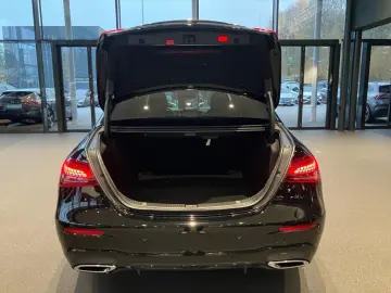 E 450 4M AMG-Line Night DISTRON HUP Standhzg LED