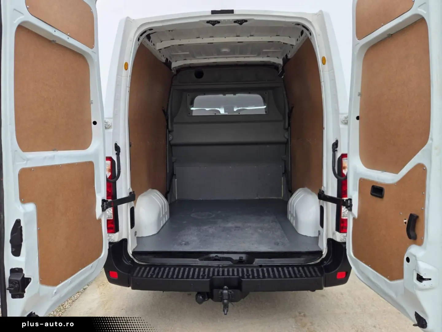 RENAULT MASTER DOKA 7LOCURI DUBA