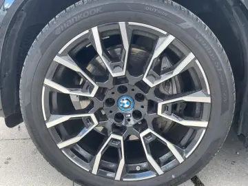 X5 xDrive 50e MSport HUD el. AHK El. Panodach !