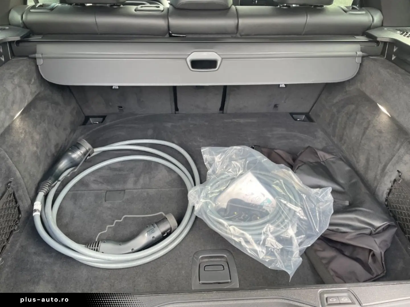 X5 xDrive 50e MSport HUD el. AHK El. Panodach !