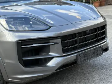 Cayenne GTS Coupe INNODRIVE 22 TURBO SOFT-CLOSE