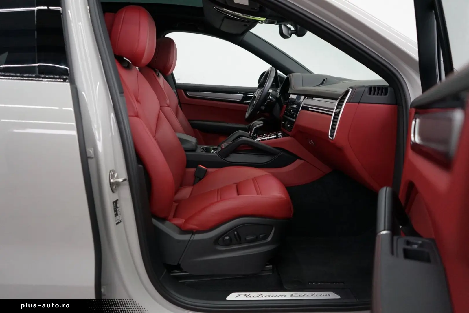 Cayenne Coupe E-Hybrid Platinum Kreide SportDesi