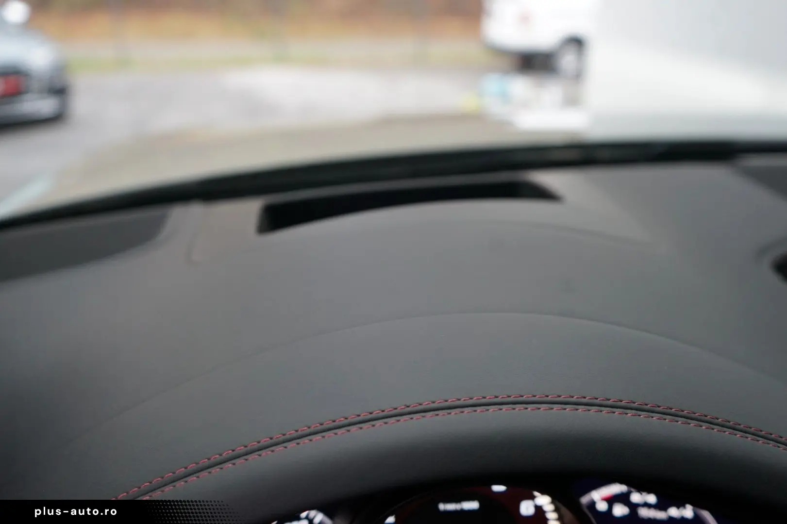 Cayenne Coupe E-Hybrid Platinum Kreide SportDesi