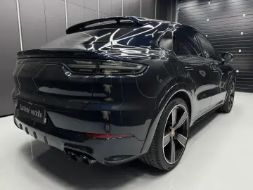 Cayenne Coupe GTS PDLS  CARBON CHRONO DESIGN