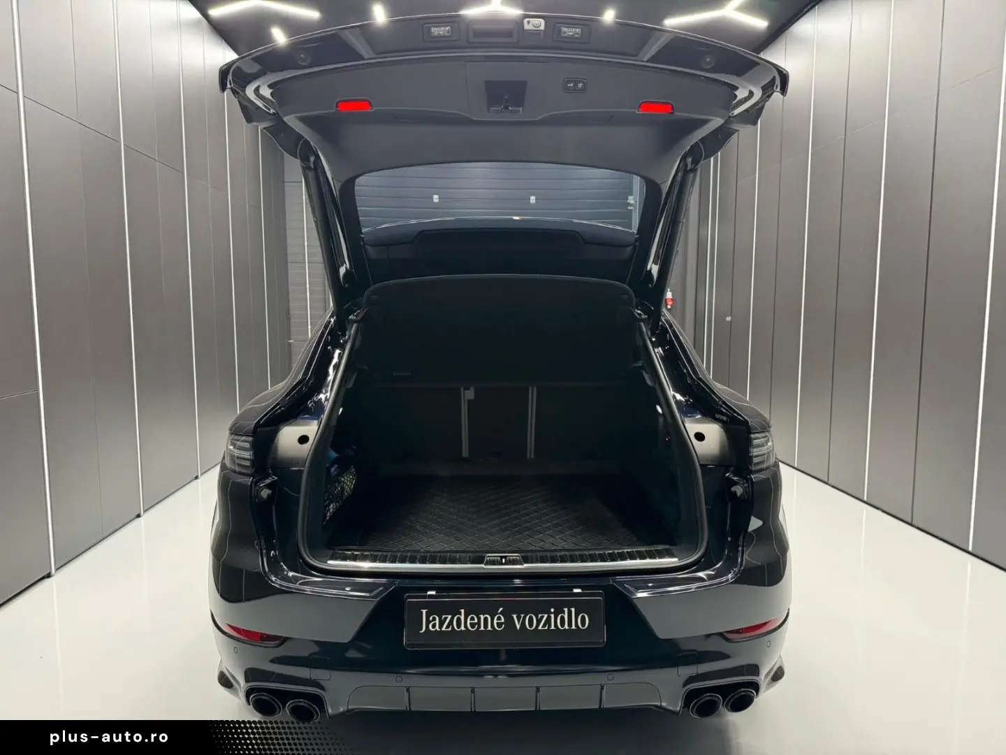 Cayenne Coupe GTS PDLS  CARBON CHRONO DESIGN