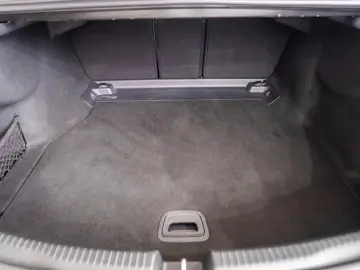 Mercedes-Benz C-Class 200 Mild-Hibrid