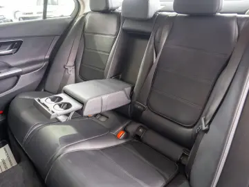 Mercedes-Benz C-Class 200 Mild-Hibrid