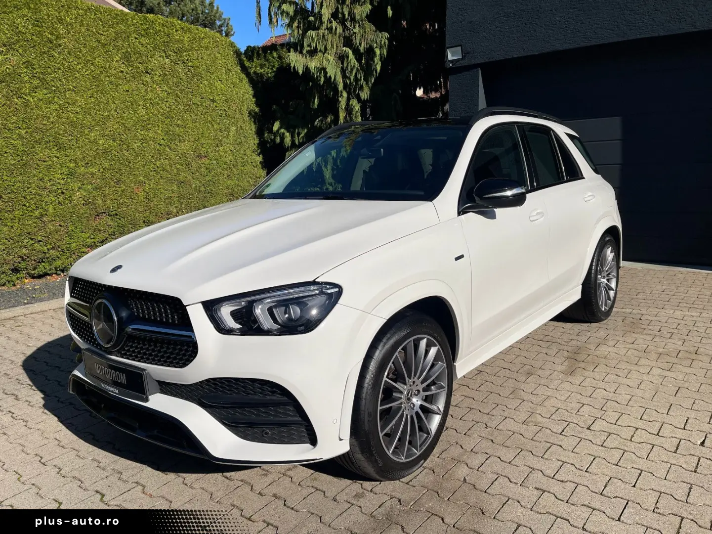 GLE350 E PANO AHK DISTR NIGHT 21ZOLL AMG-LINE