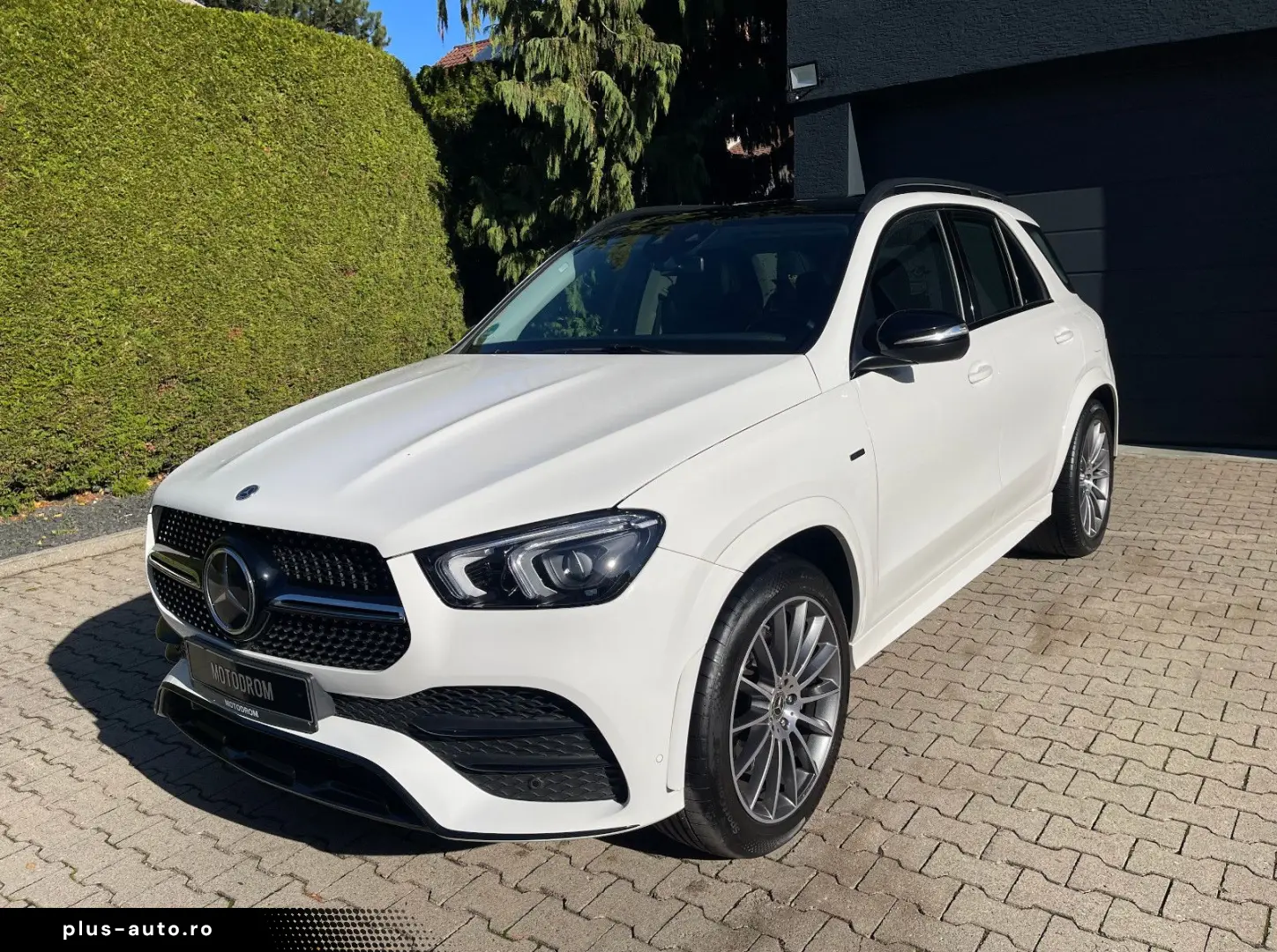 GLE350 E PANO AHK DISTR NIGHT 21ZOLL AMG-LINE
