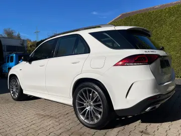 GLE350 E PANO AHK DISTR NIGHT 21ZOLL AMG-LINE