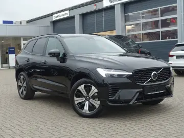 XC60 Plus Dark T6 AWD Plug-in Hybid 360 Cam Pano