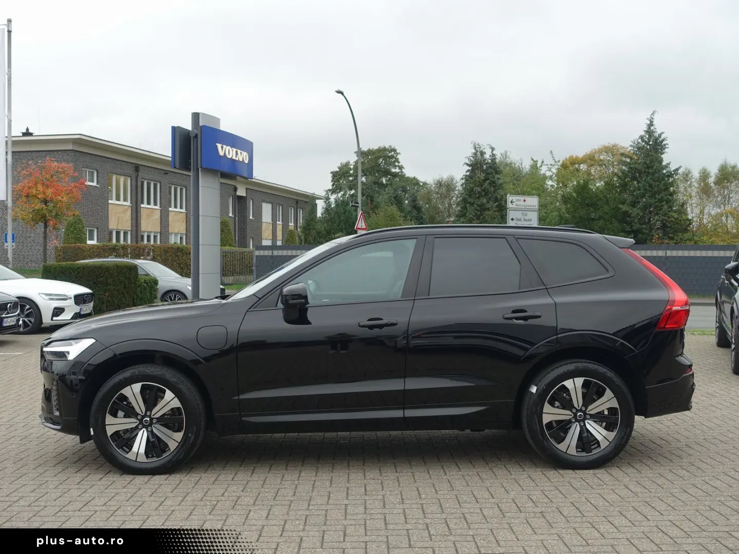 XC60 Plus Dark T6 AWD Plug-in Hybid 360 Cam Pano