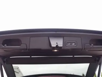 XC60 Plus Dark T6 AWD Plug-in Hybid 360 Cam Pano