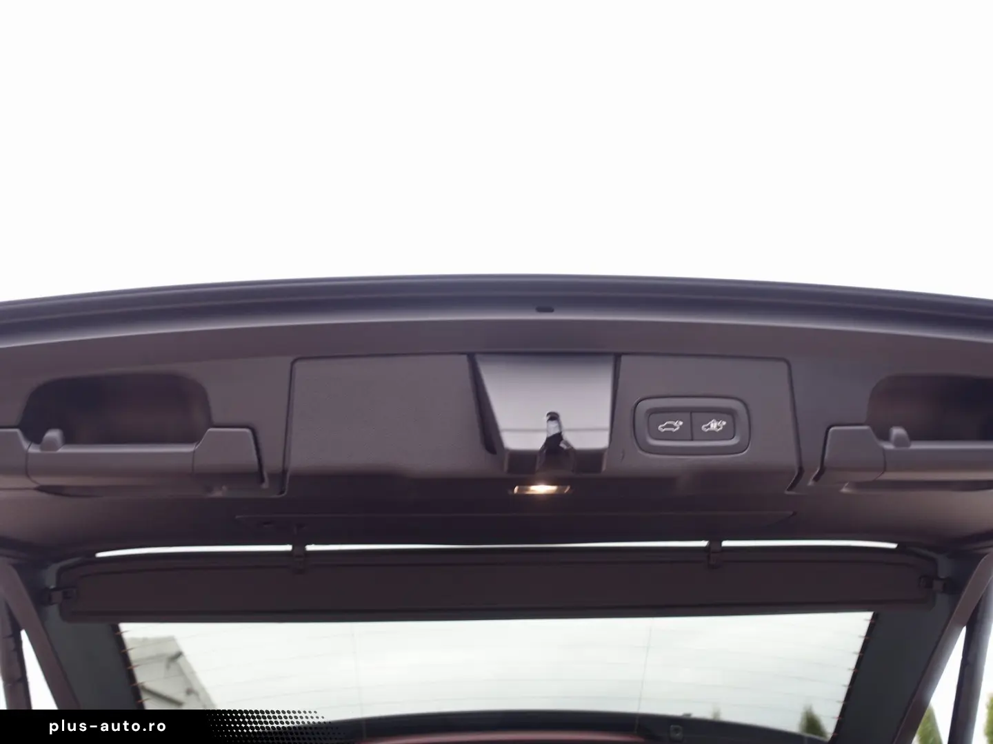 XC60 Plus Dark T6 AWD Plug-in Hybid 360 Cam Pano