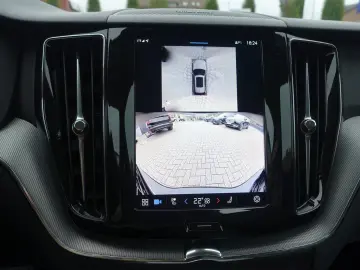 XC60 Plus Dark T6 AWD Plug-in Hybid 360 Cam Pano