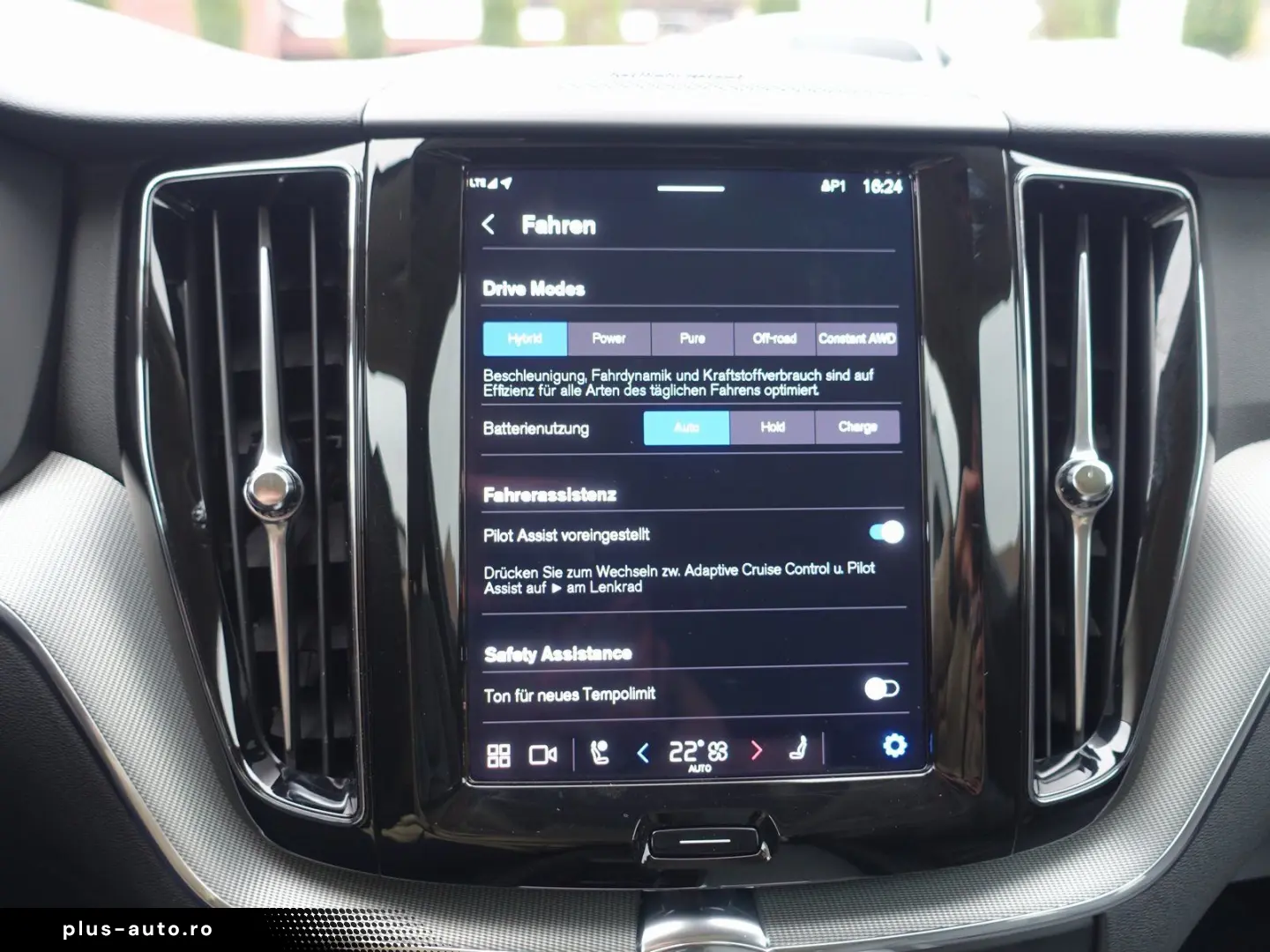 XC60 Plus Dark T6 AWD Plug-in Hybid 360 Cam Pano