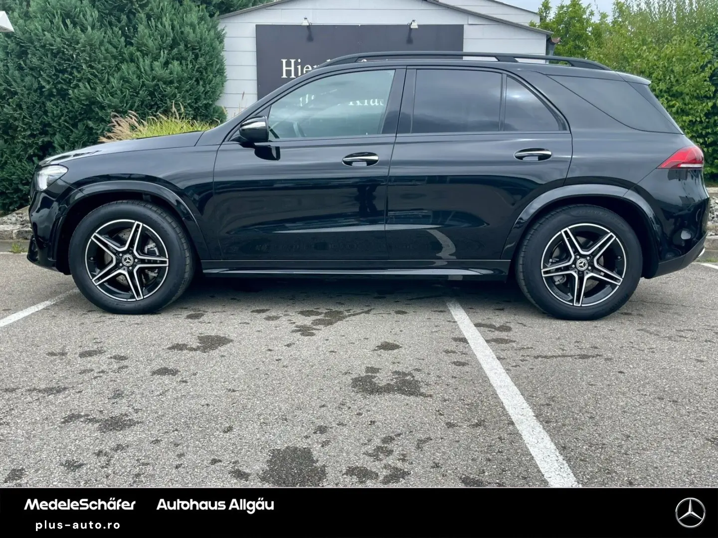 GLE 300 d 4M AMG Night Airmatic Pano AHK Memory