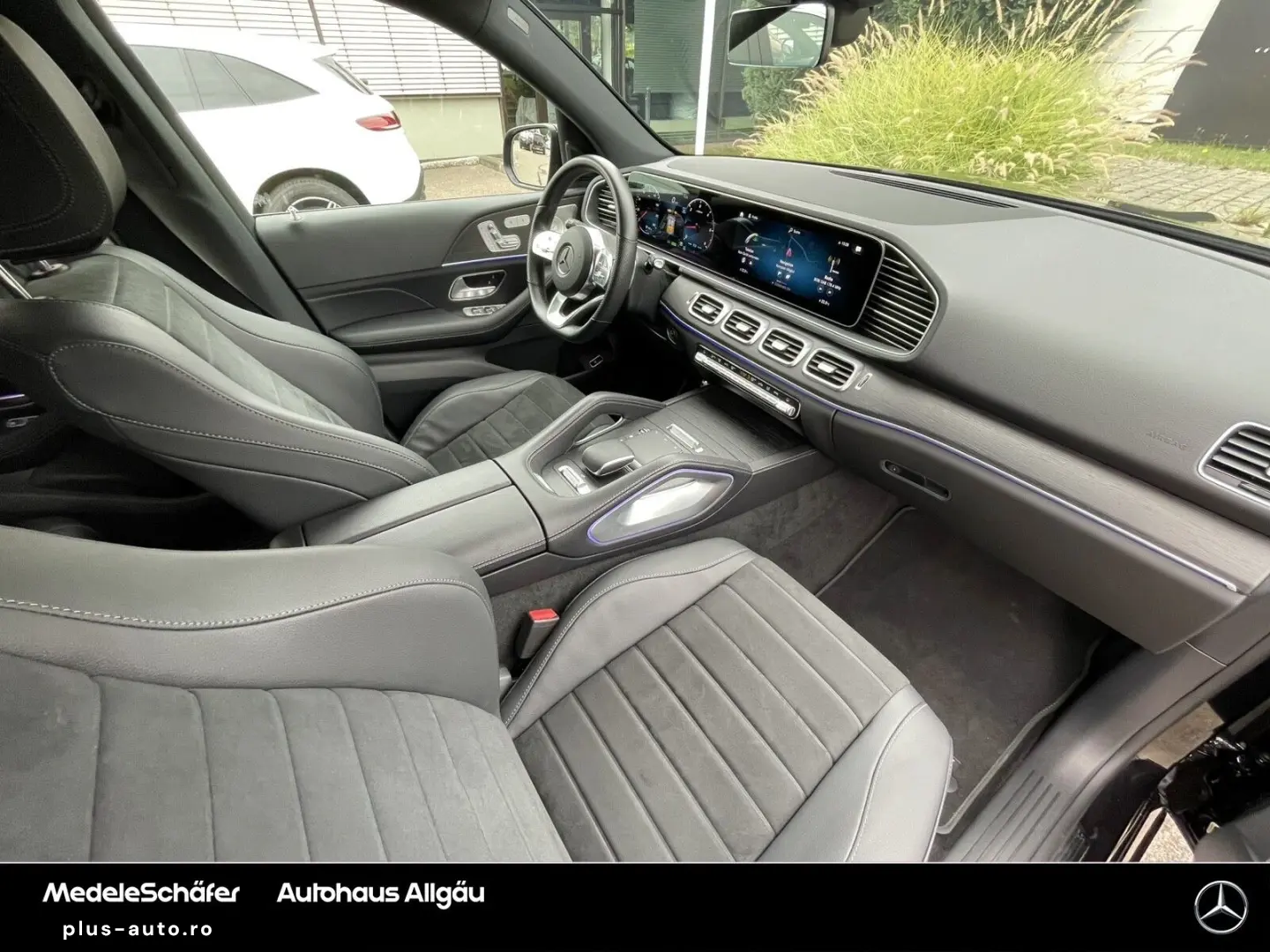 GLE 300 d 4M AMG Night Airmatic Pano AHK Memory