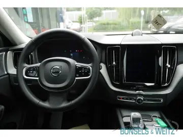 XC60 Ultra Dark Benzin EU6d B5 AWD MILD-HYBRID H