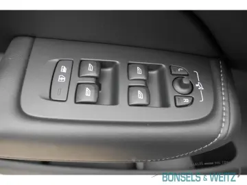 XC60 Ultra Dark Benzin EU6d B5 AWD MILD-HYBRID H