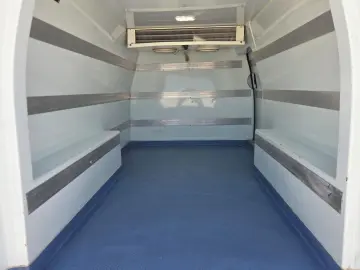 VOLKSWAGEN CADDY MAXI FRIGORIFIC