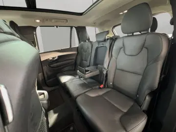 XC90 B5 AWD Plus-Bright 7S Glasd Standh 360  AHK