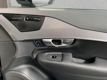 XC90 B5 AWD Plus-Bright 7S Glasd Standh 360  AHK