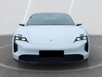 Taycan 4 S Matrix Pano Chrono Kamera Bose 21