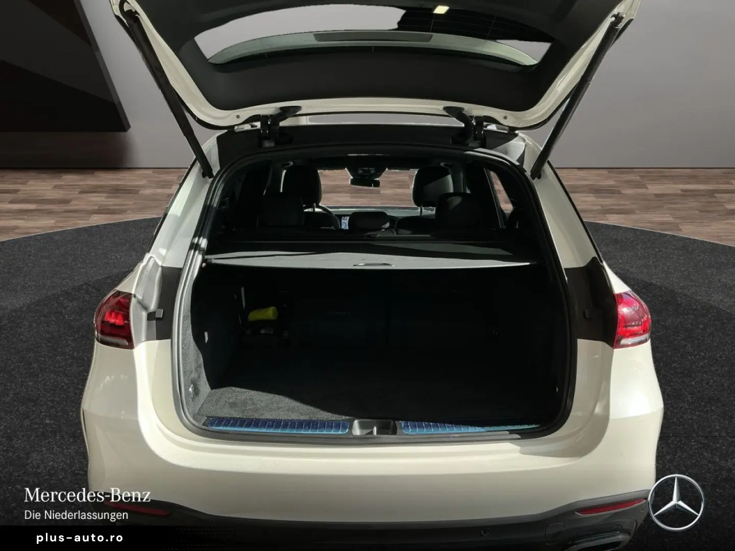 GLE350e4M AMG Distr Pano Multibeam 20  Night 360