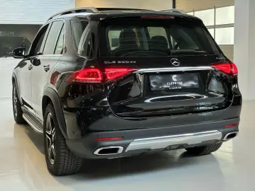 GLE 350de 4Matic TRAILER LUFT PANO ACC APPLE NAV