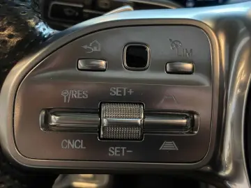 GLE 350de 4Matic TRAILER LUFT PANO ACC APPLE NAV