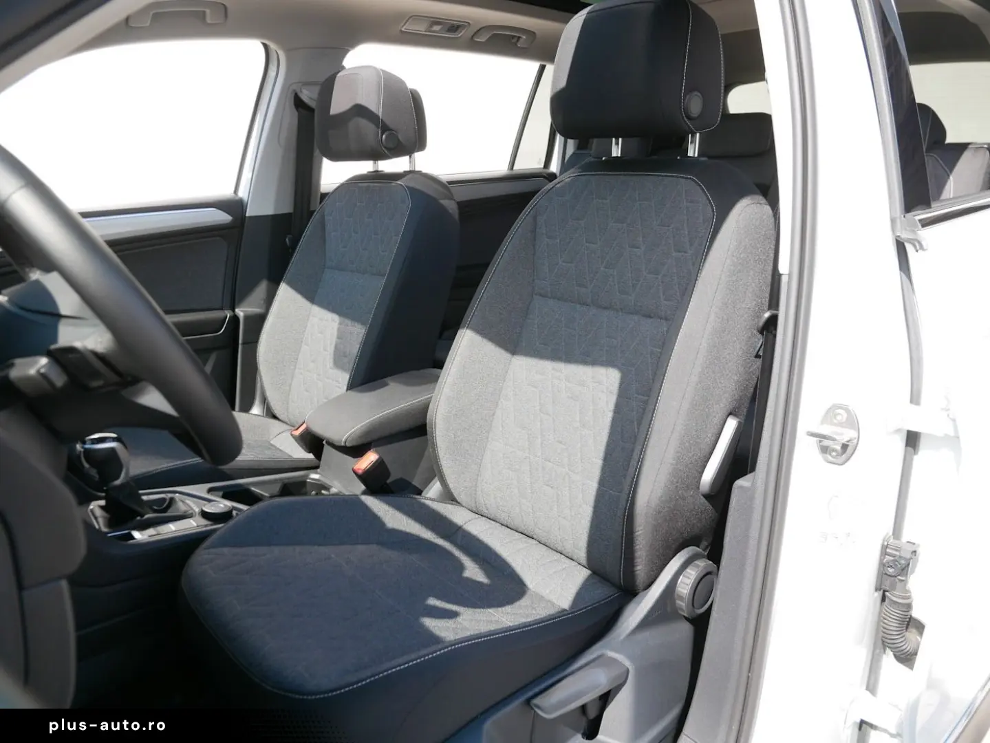 Tiguan Allspace 2.0 4x4 Move NEU72T 7-Sitzer DAC