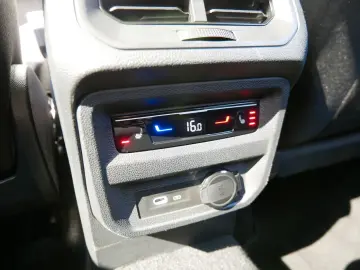 Tiguan Allspace 2.0 4x4 Move NEU72T 7-Sitzer DAC