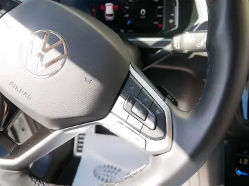 Tiguan Allspace 2.0 4x4 Move NEU72T 7-Sitzer DAC