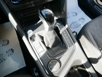 Tiguan Allspace 2.0 4x4 Move NEU72T 7-Sitzer DAC