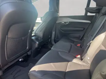 XC90 B5 AWD Plus-Bright 7S Glasd Standh 360  AHK