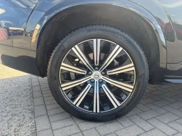 XC90 B5 AWD Plus-Bright 7S Glasd Standh 360  AHK