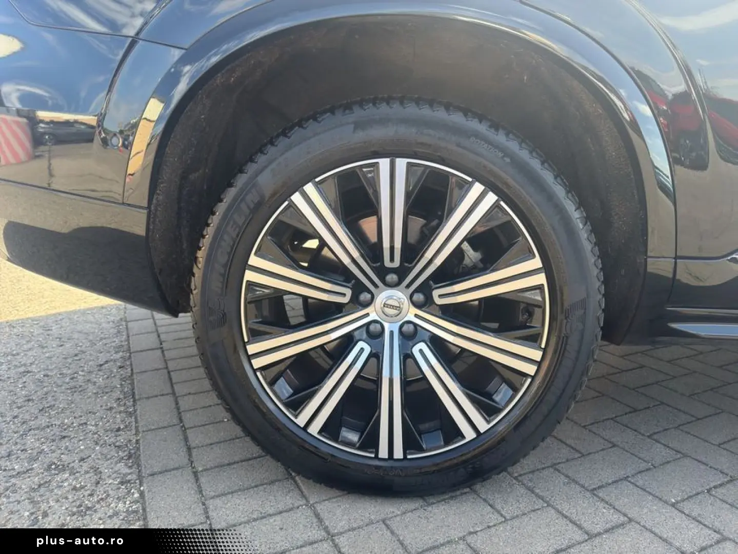 XC90 B5 AWD Plus-Bright 7S Glasd Standh 360  AHK