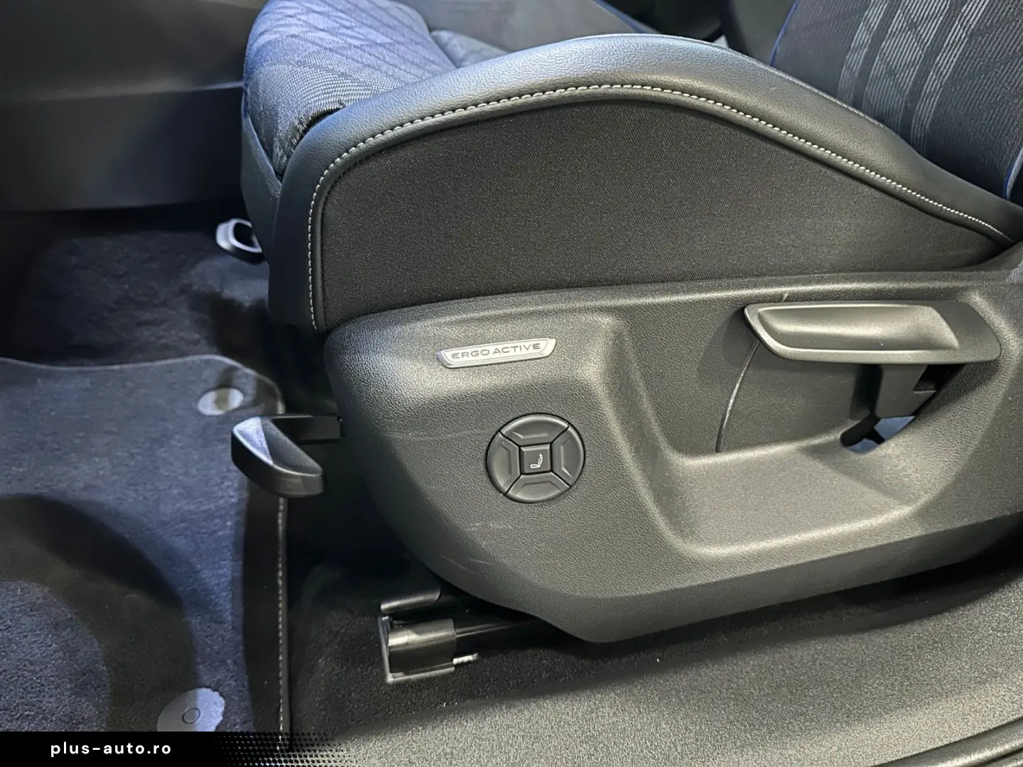 Tiguan R-Line 4Motion Black Style 20  PANORAM