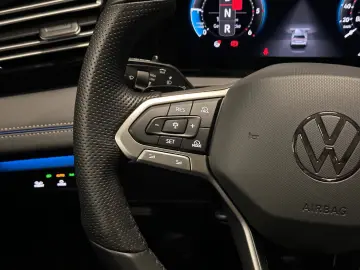 Tiguan R-Line 4Motion Black Style 20  PANORAM