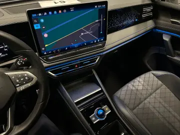 Tiguan R-Line 4Motion Black Style 20  PANORAM